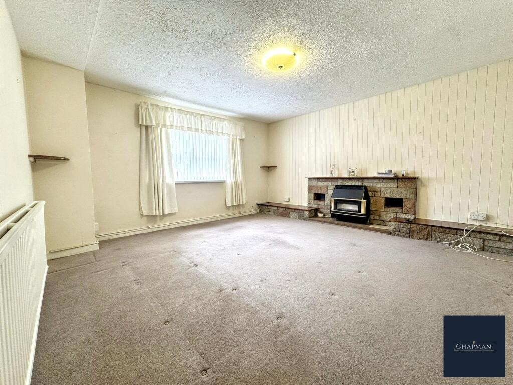 House in Ystrad - View 4