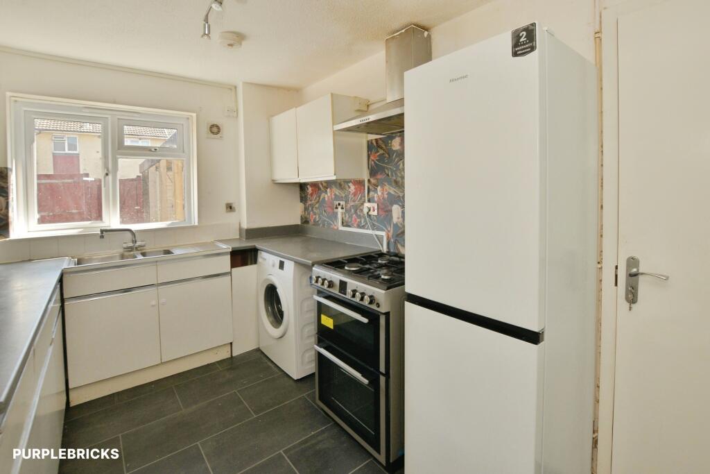 House in Tonbridge - View 4