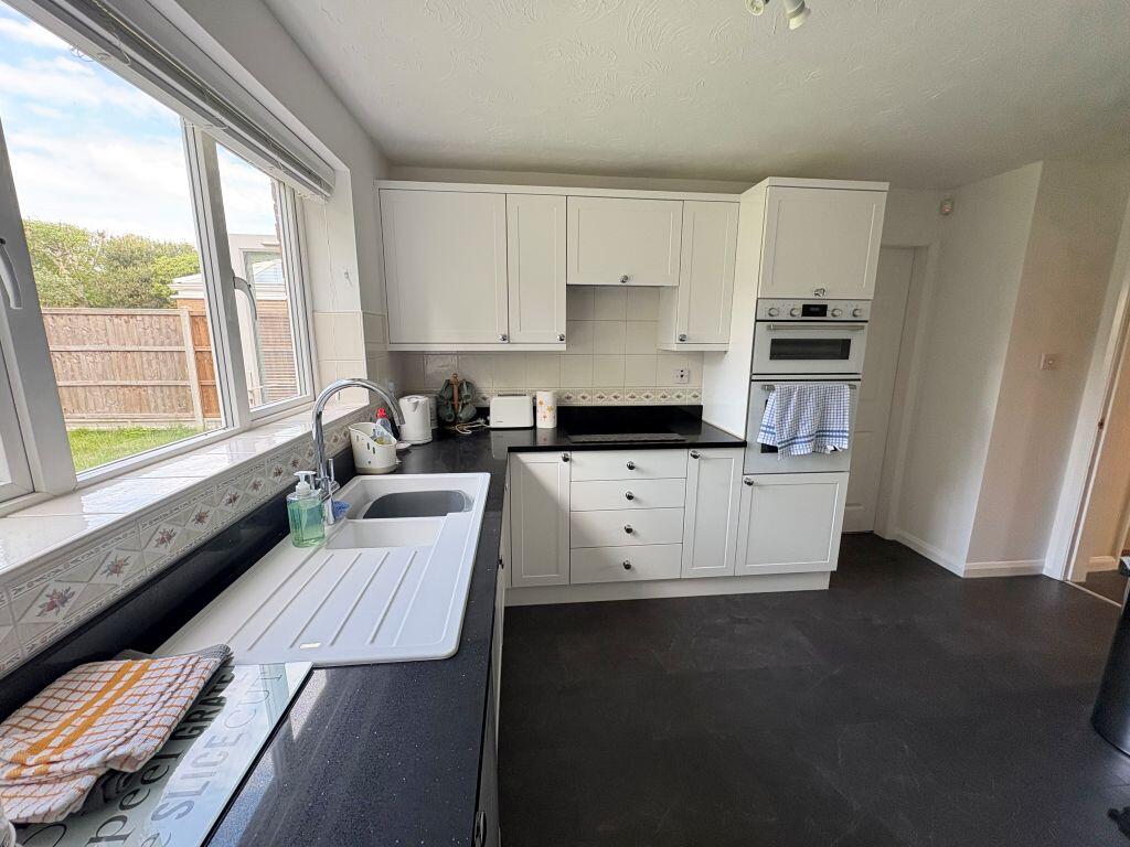 Clarence Drive, Coalville - View 6