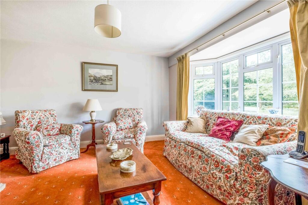 House in Ashford, Tenterden - More