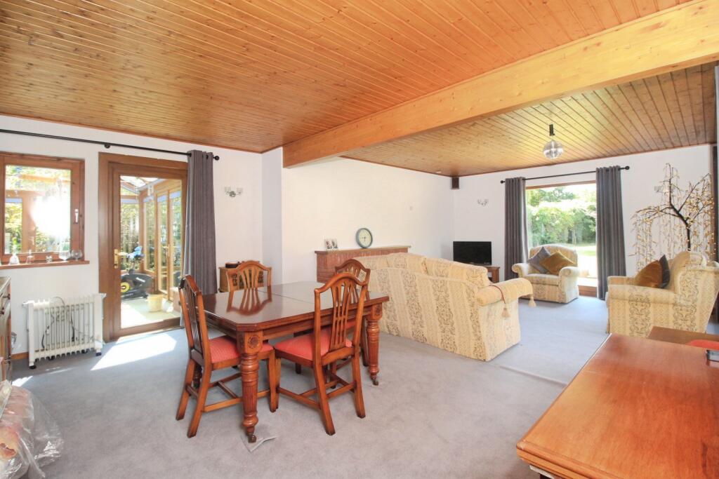 Winchester Drive, Burbage, Hinckley, Leicestershire, LE10 photo 4
