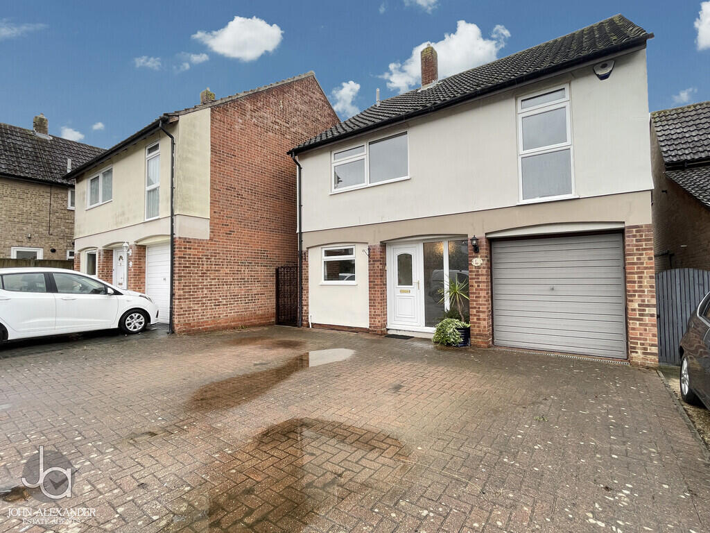 4-bed detached on Keeble Close, Tiptree, Colchester, £450,000