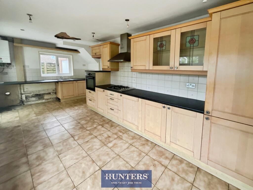 House in Tameside, Gee Cross - View 5