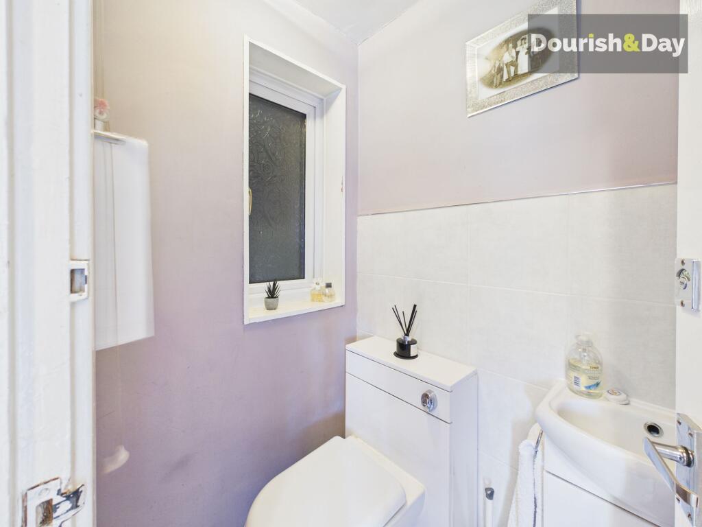 House in Stoke-on-Trent - More