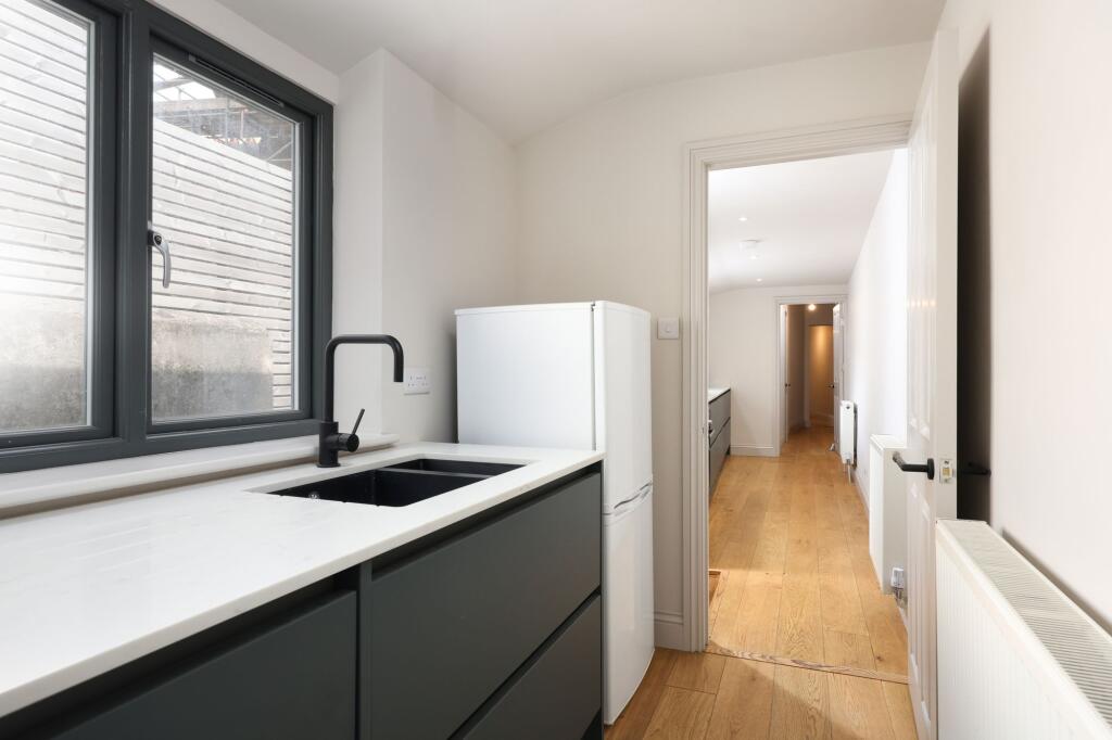 Apartment in Bristol, Stokes Croft, Broadmead - View 5