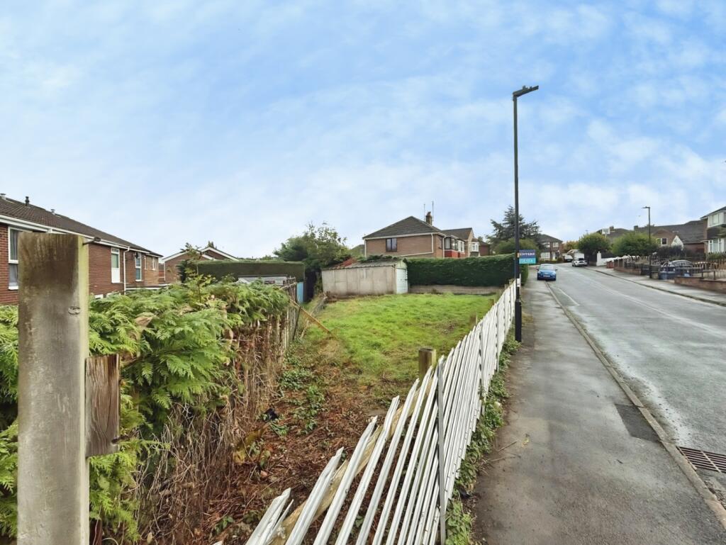 Land at Meadow Drive Harrogate, HG1 3LE - View 2