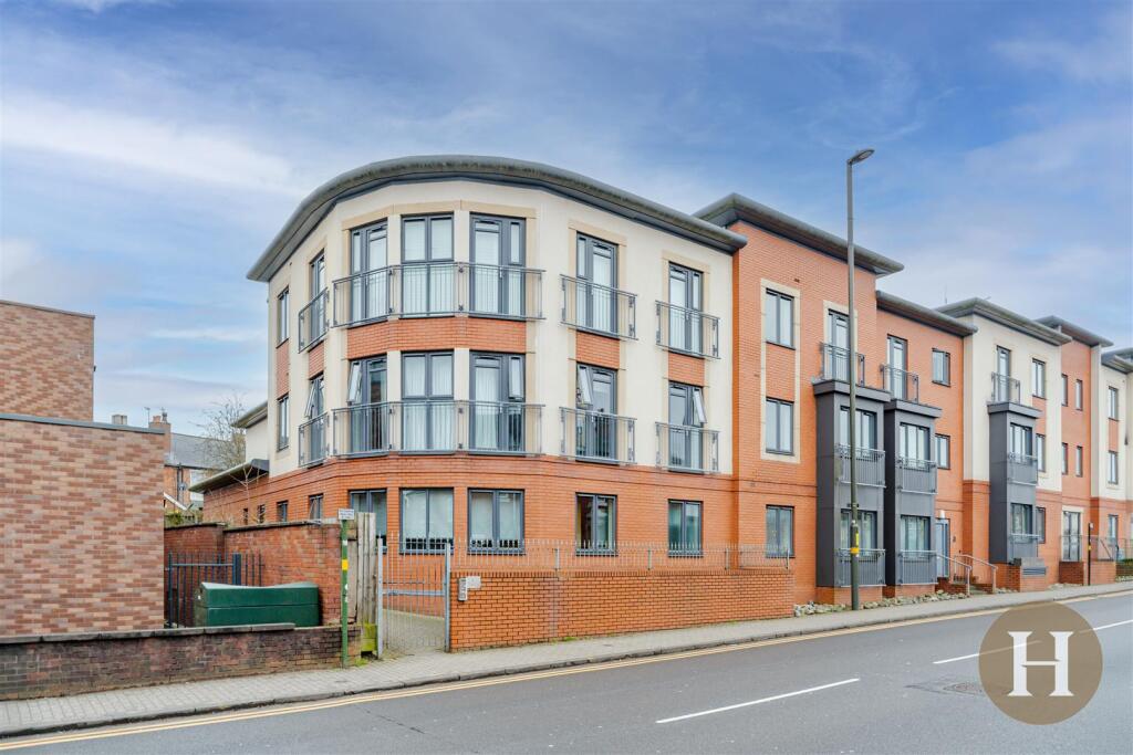 Main image of property: Harborne Central, High Street, Harborne, Birmingham, B17