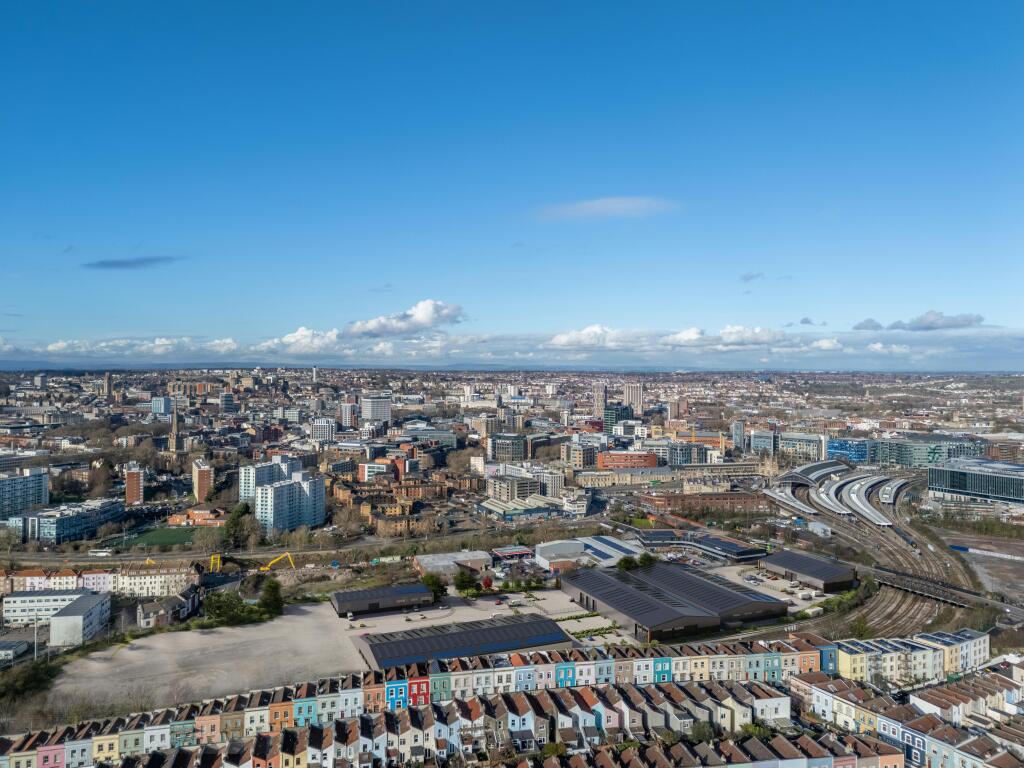 Templegate_View10.jpg