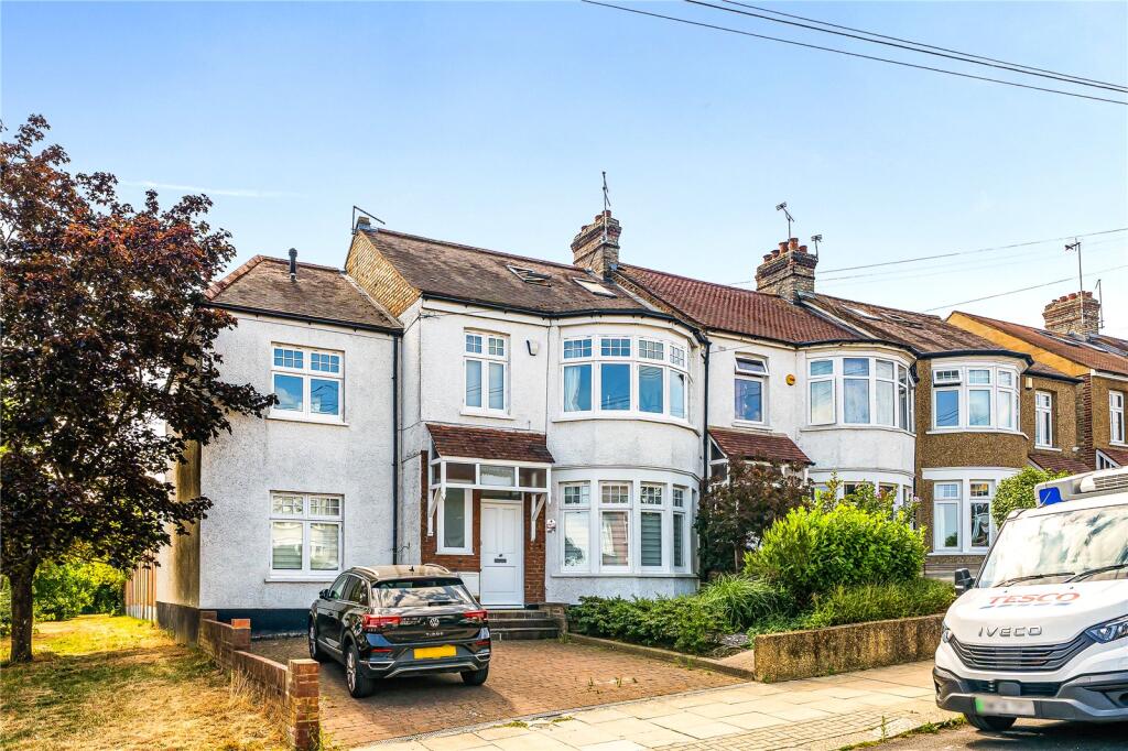 Main image of property: Blake Road, London, N11