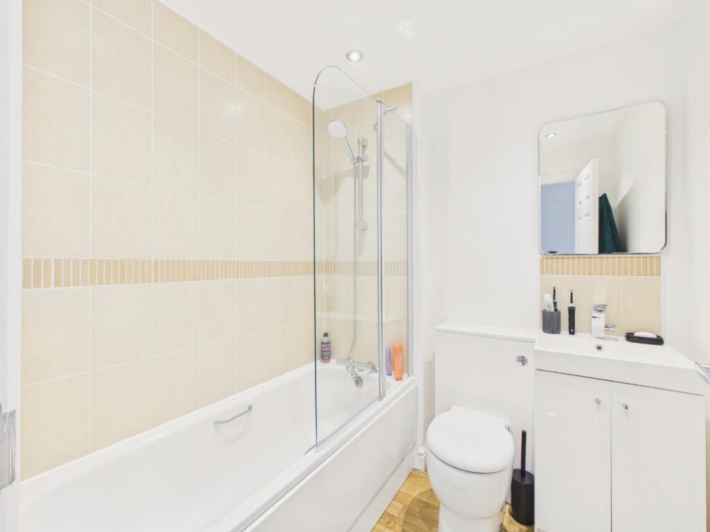 House in Hull, Kingswood - View 5