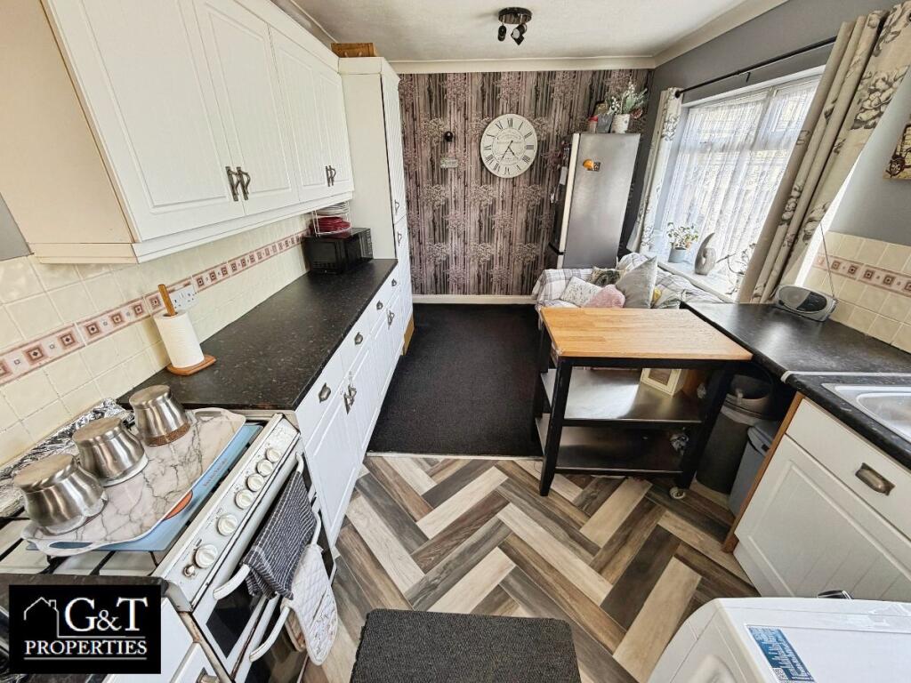 House in Wolverhampton, West Midlands - View 5
