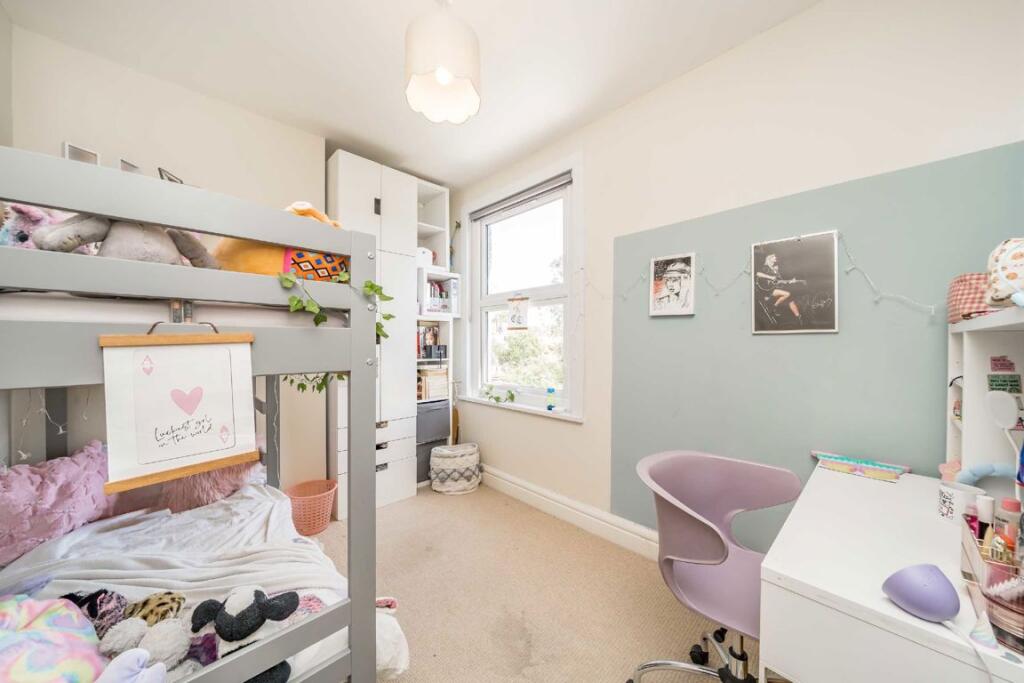 Woodlands Avenue, Finchley - View 5