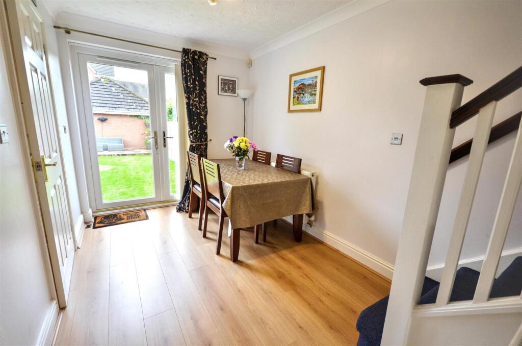 House in Stafford, Oultoncross, Stone - View 5
