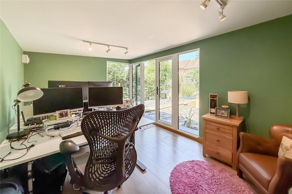 House in St Albans - View 4