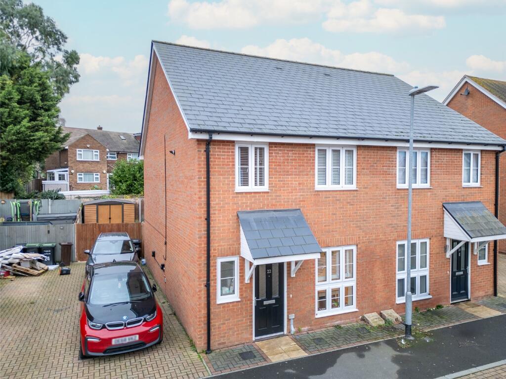 Main image of property: Great Clayne Road, Gravesend, Kent, DA12 2FG