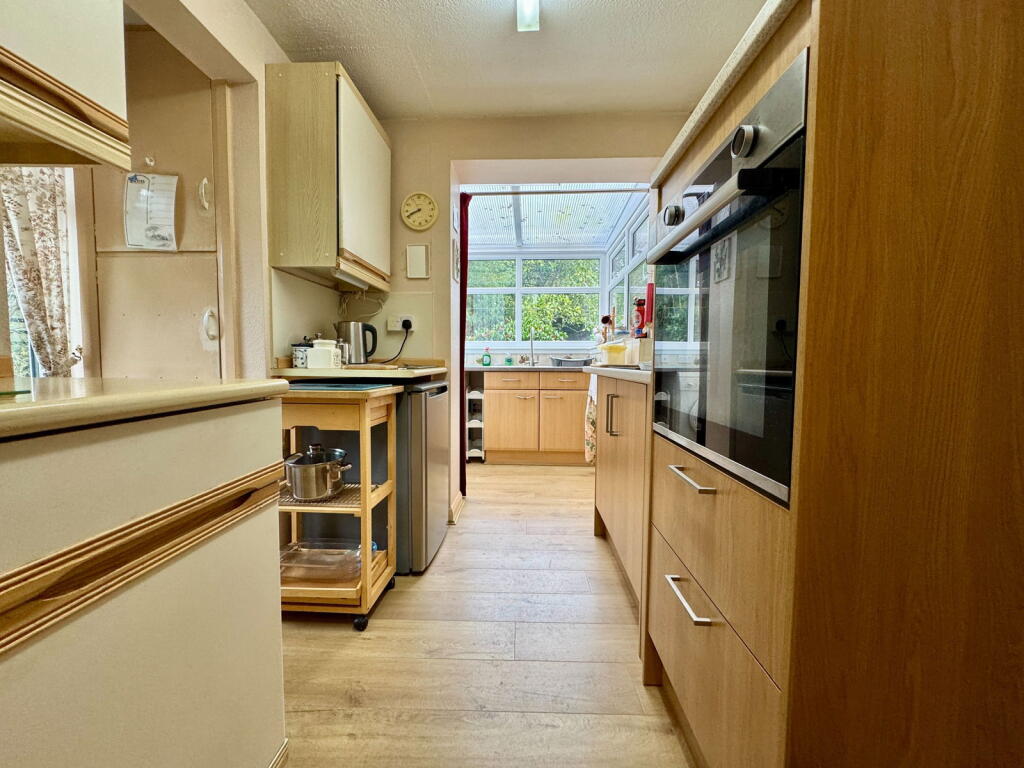 Launceston Close, Widewell, Plymouth, PL6 6DD photo 4