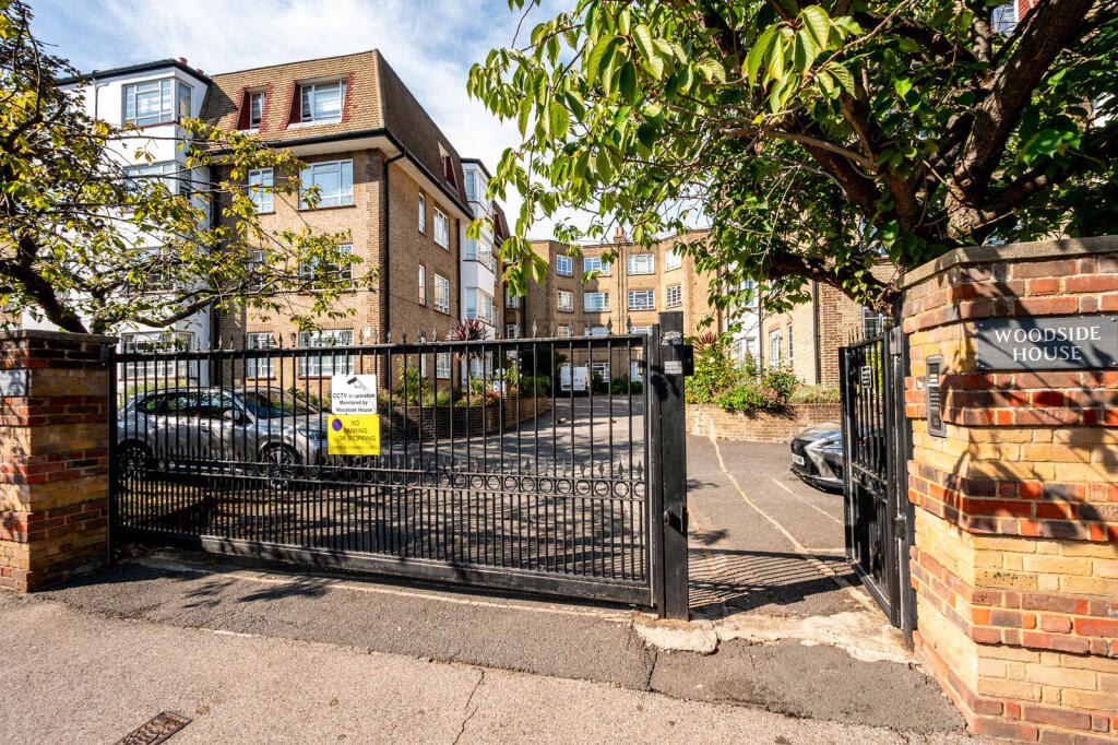 Apartment in London - View 4