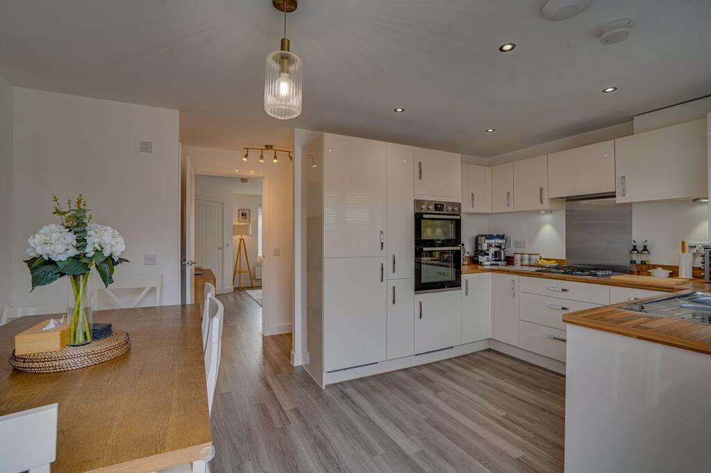 House in Southampton - View 2