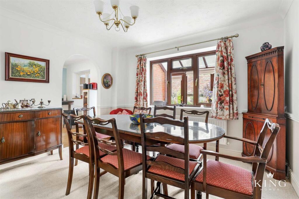 Harbour Close, Bidford-On-Avon, Alcester photo 4