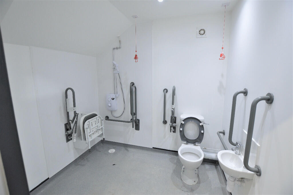 ACCESSIBLE TOILET