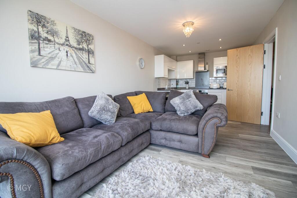 Property photo 8