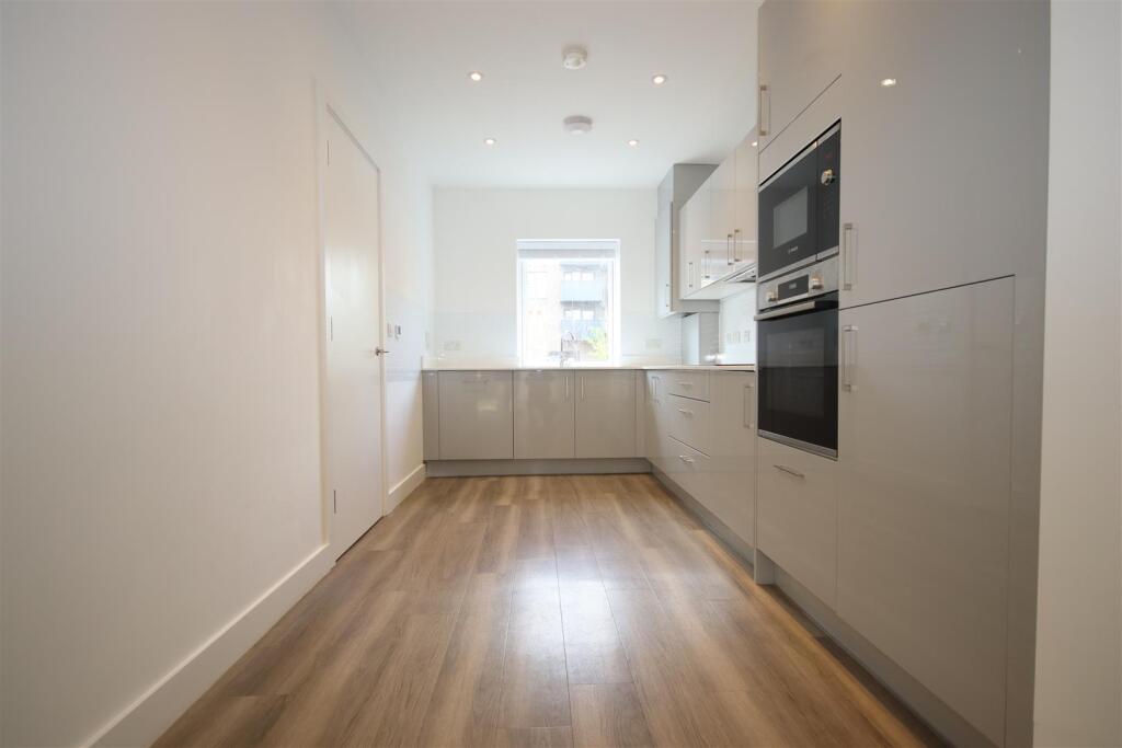 House in Cambridge - View 2