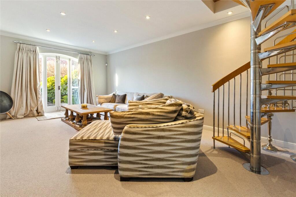House in Doncaster - More