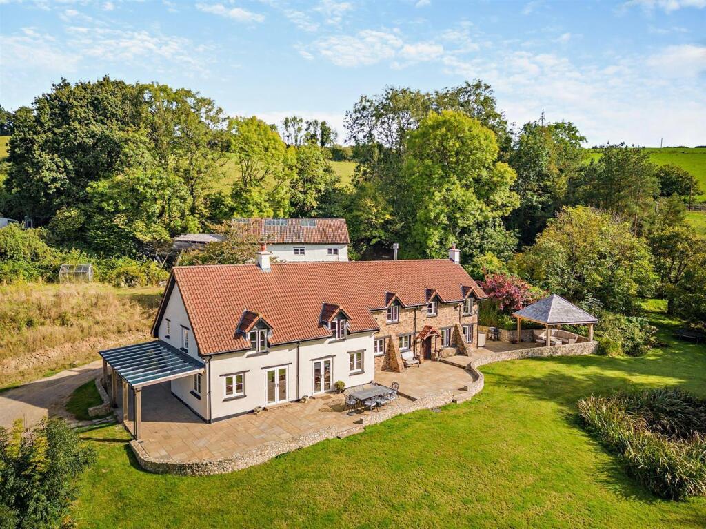 Main image of property: Templeton, Tiverton