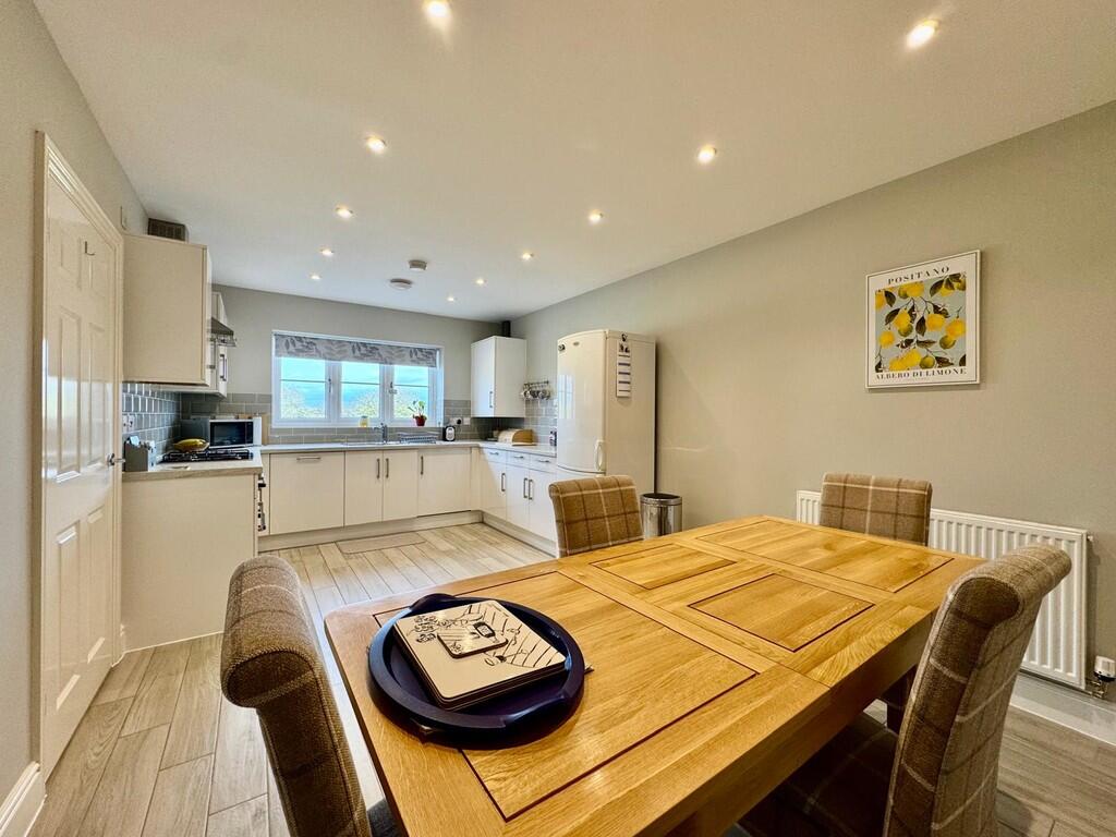 House in Maldon, Burnham-on-Crouch - View 2