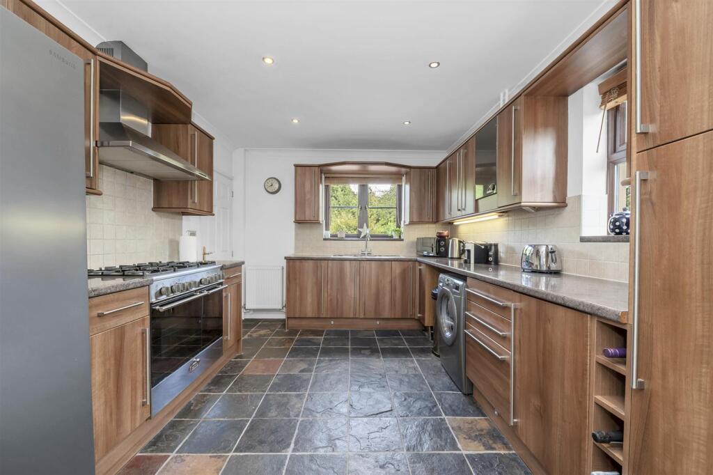 House in Mid Suffolk, Drinkstone Green, Drinkstone - View 5
