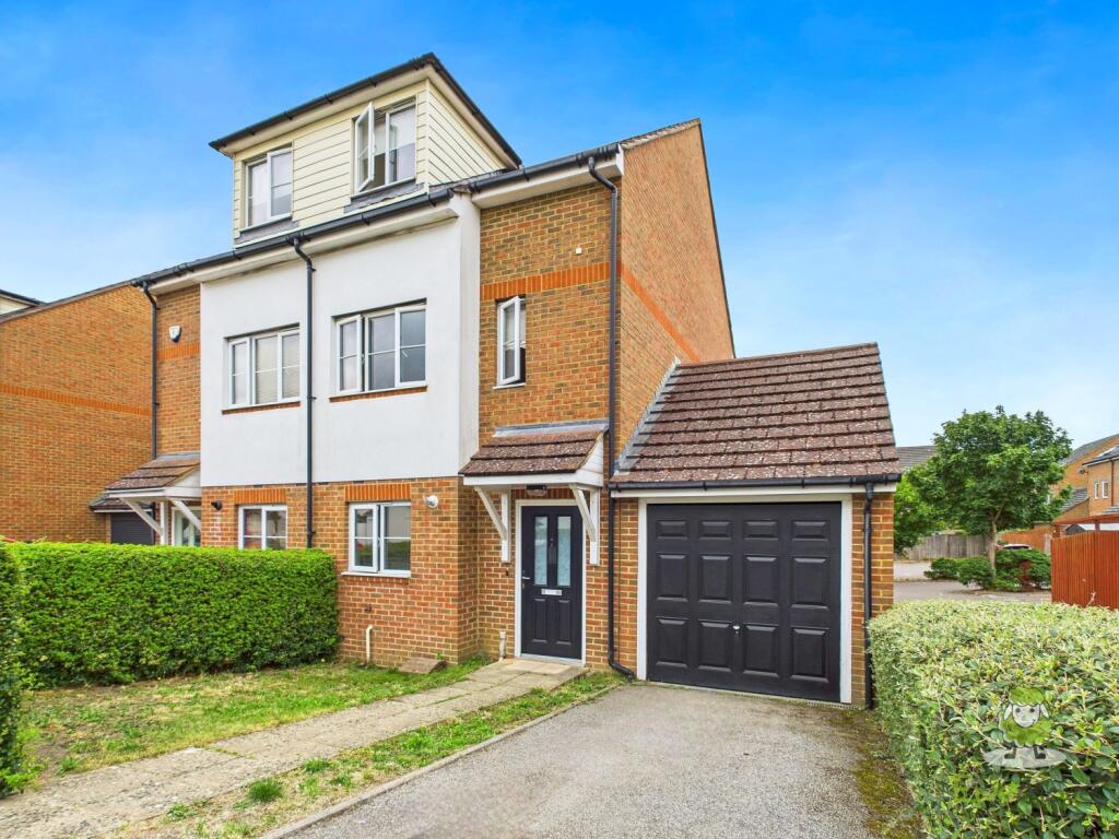 Main image of property: Castlemaine Avenue, Gillingham, Kent, ME7