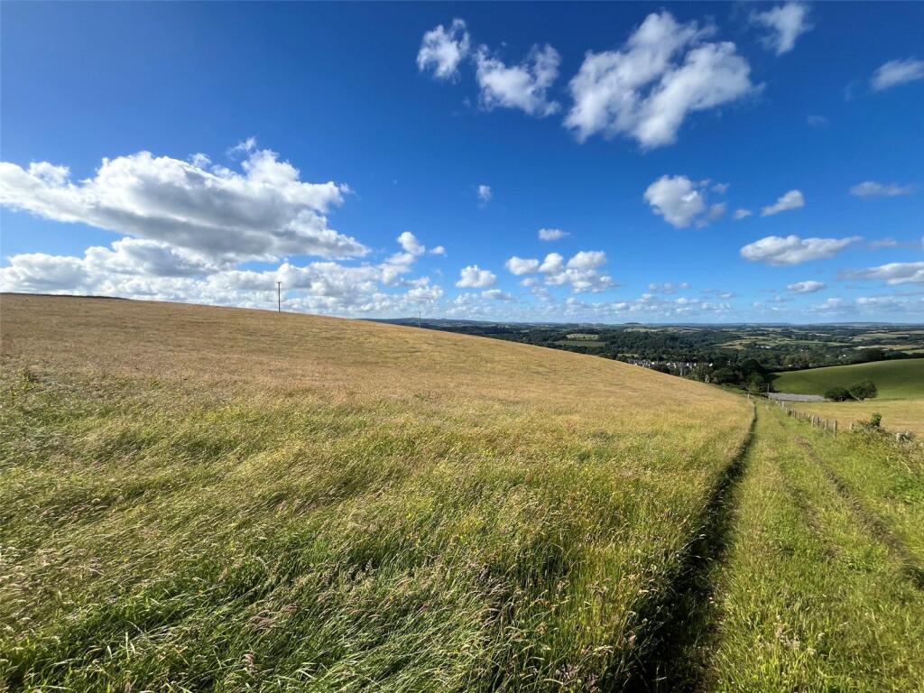 Main image of property: Plymouth Road, Totnes, Devon, TQ9