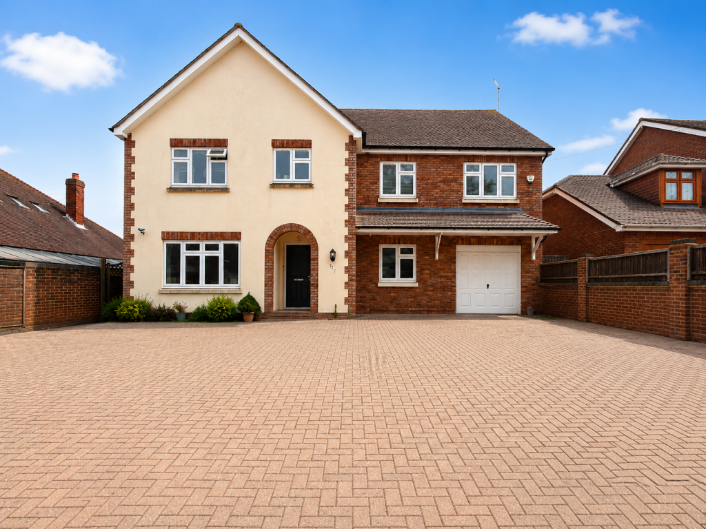 Main image of property: Court Road, Orpington, BR6 9BZ