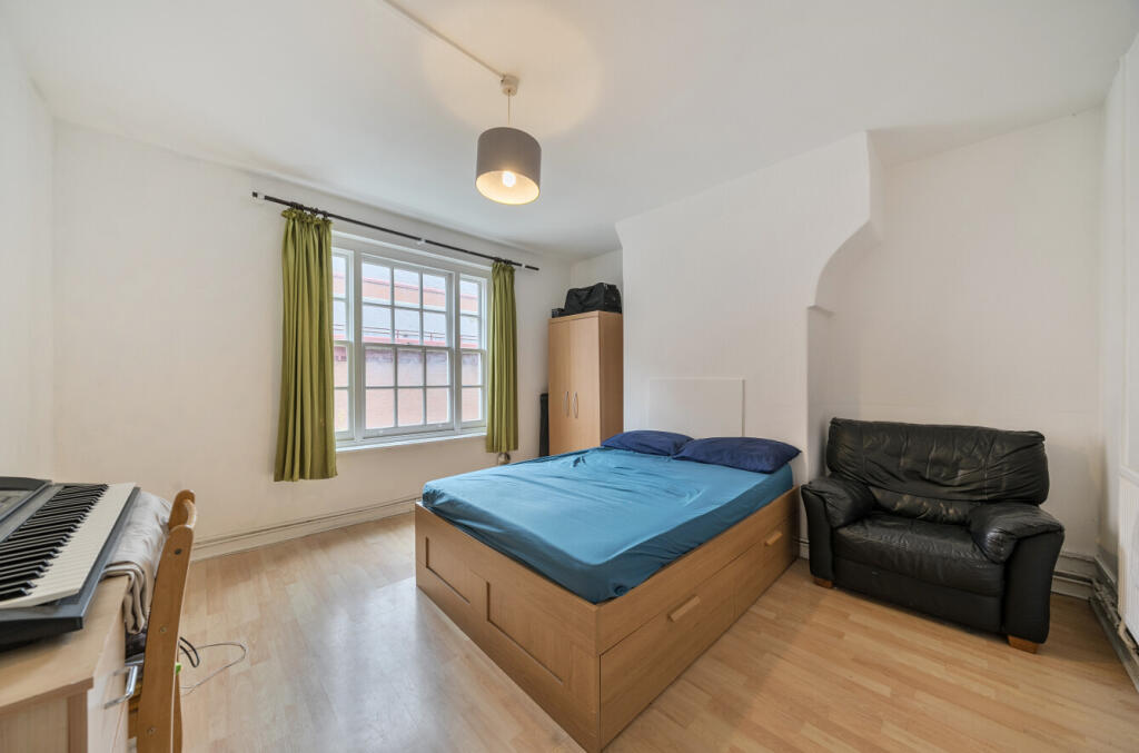 Main image of property: Chalton Street, London