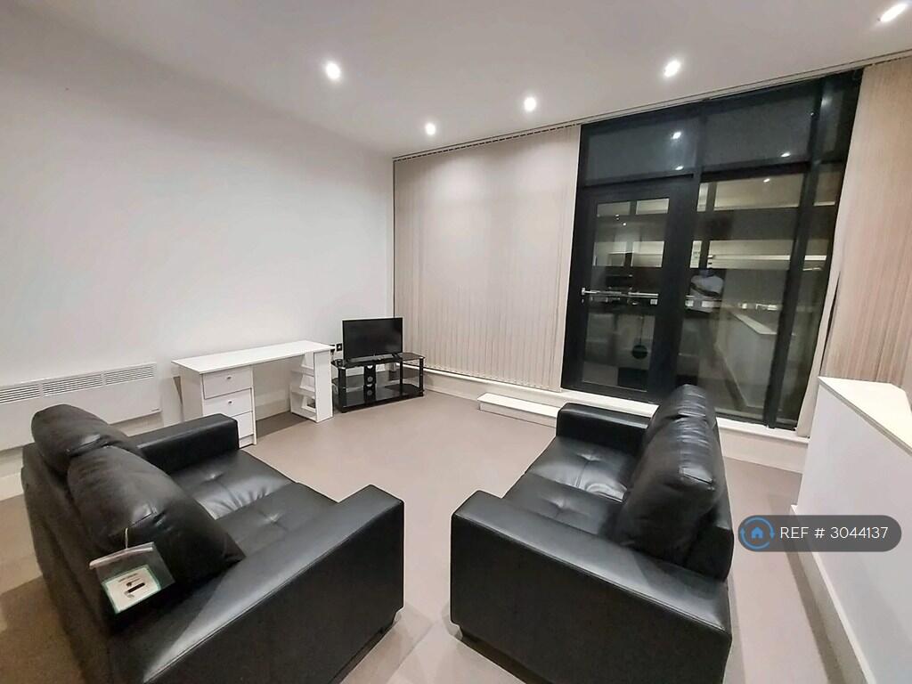 Main image of property: The Axis, Nottingham, NG1