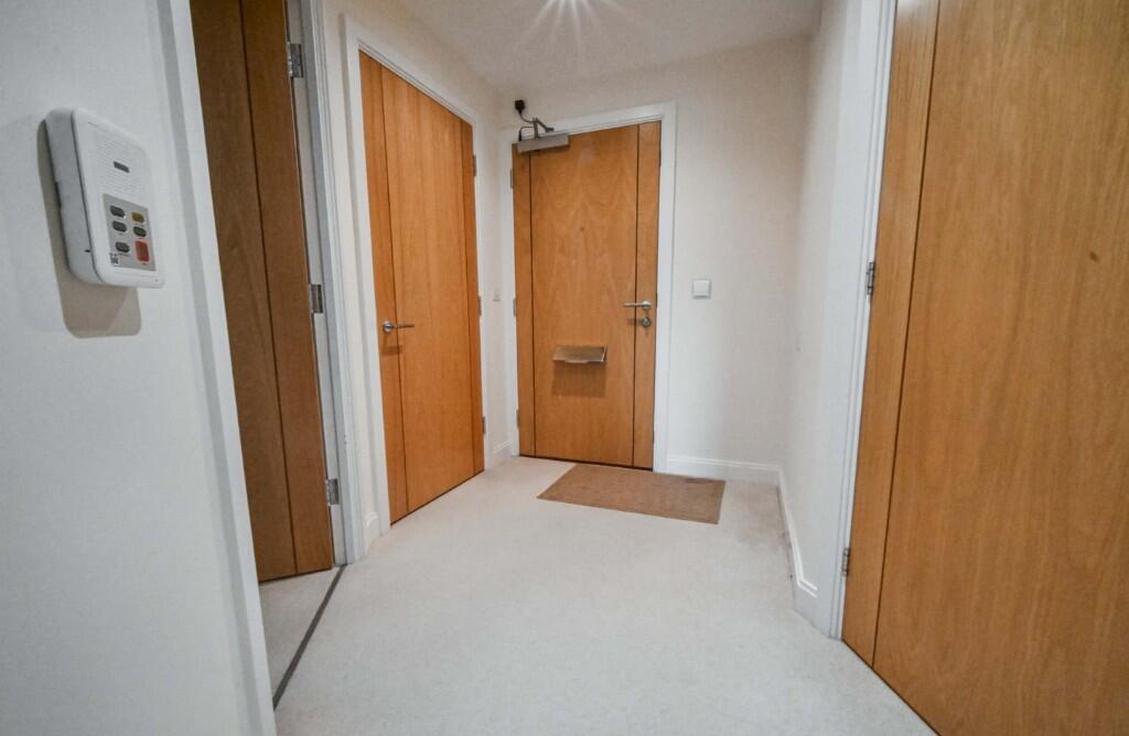 Thorneycroft, Wood Road, Wolverhampton, West Midlands, WV6 photo 4