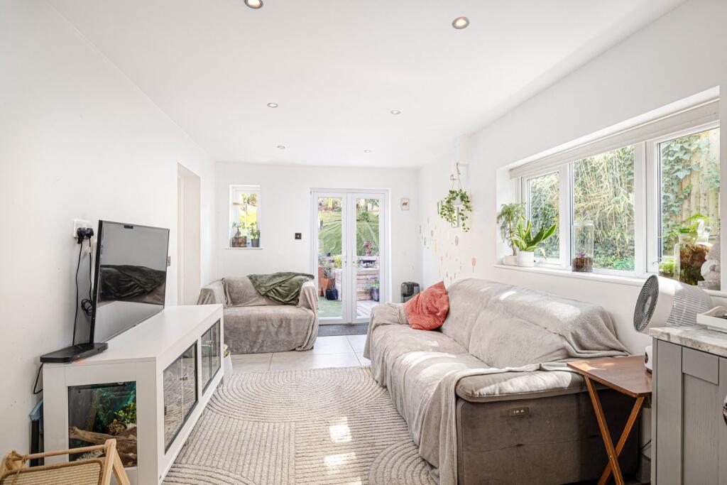 House in Uttlesford, Little Hallingbury - View 5