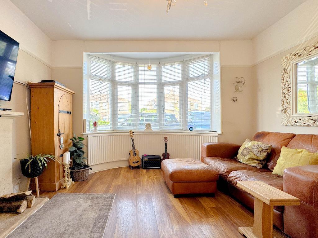 The Tynings, Corsham, Wiltshire, SN13 9DE photo 3
