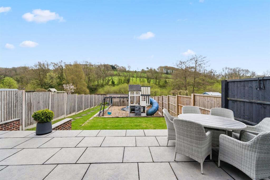 Adam Bede Crescent, Wirksworth photo 3