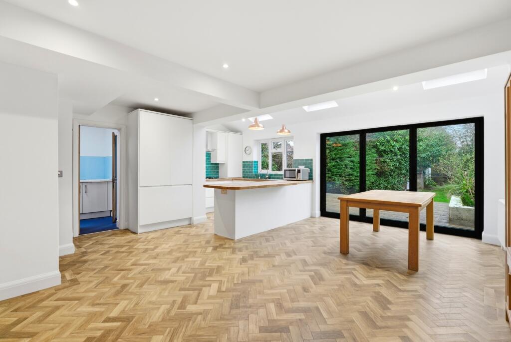 Additional image 3 of Watford Road, St Albans, Herts, AL2