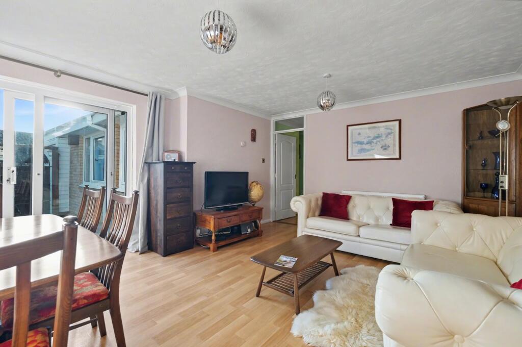 Littell Tweed, Chelmer Village, Chelmsford, CM2 photo 2