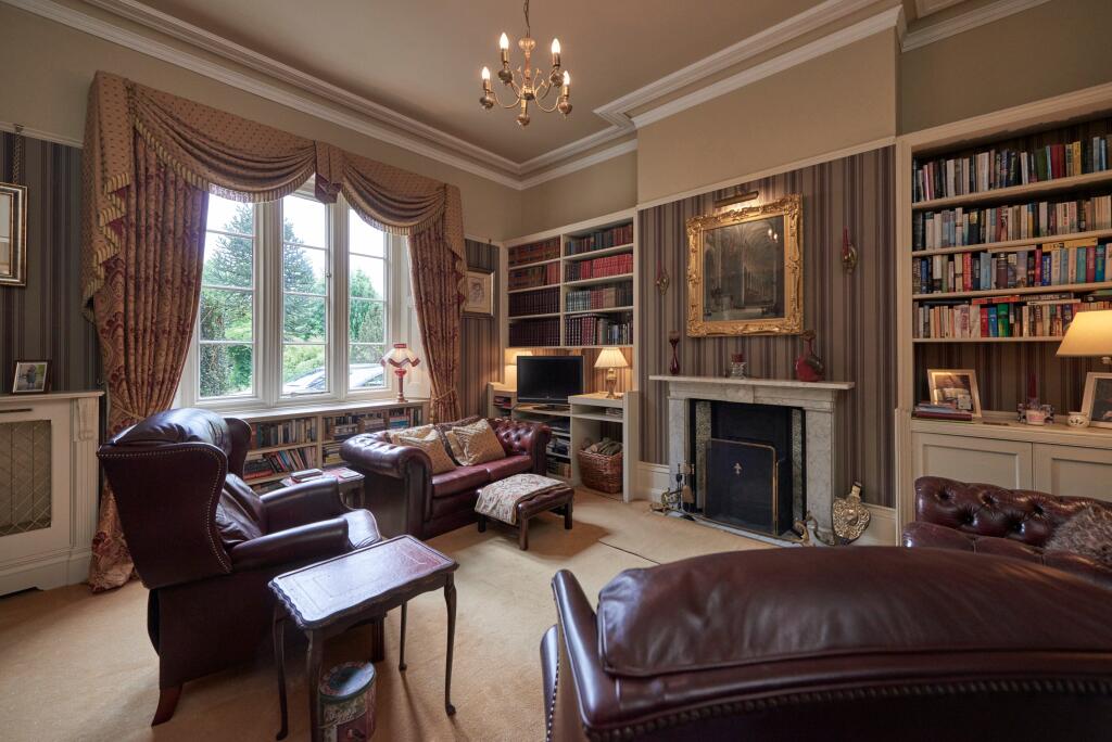 House in Pembridge, Herefordshire - View 4