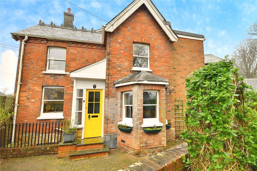 Main image of property: Lower Green Road, Pembury, Tunbridge Wells, Kent, TN2
