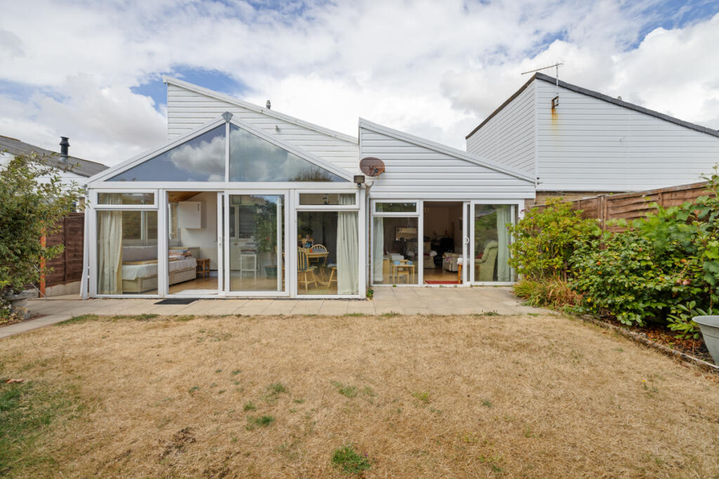 House in Portsmouth - View 4