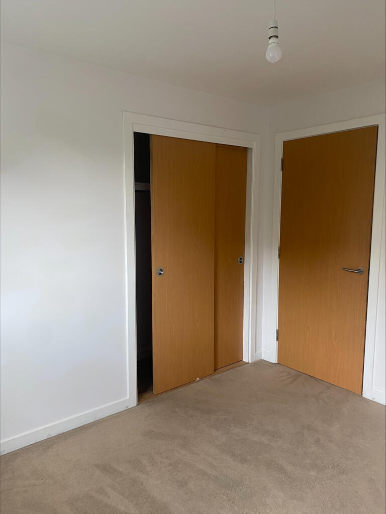 Apartment in Edinburgh - View 3