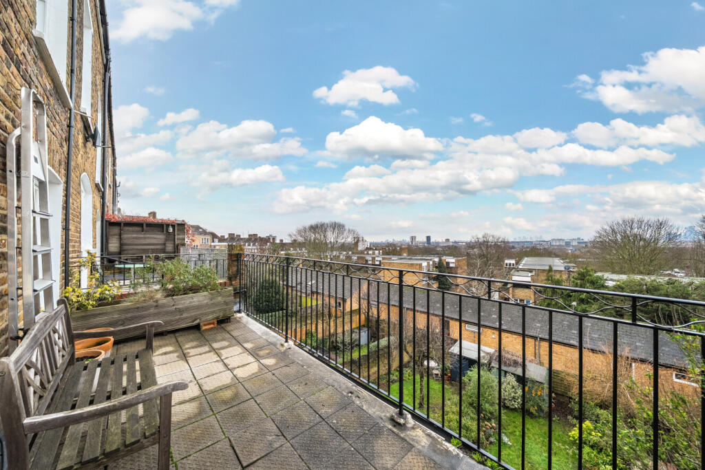 Apartment in London, Archway - View 5