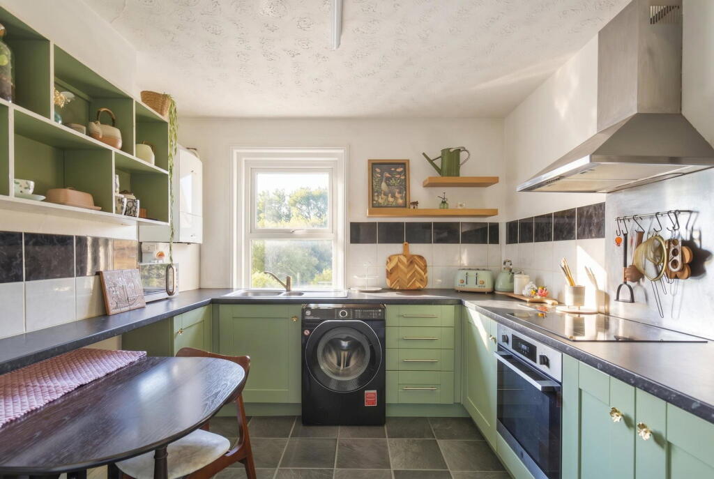 Apartment in Dorchester, Fordington, Dorset - View 5