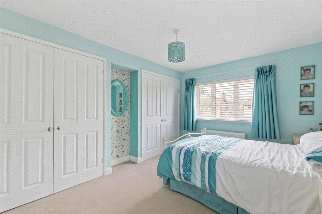 House in East Hampshire, Alton - View 4