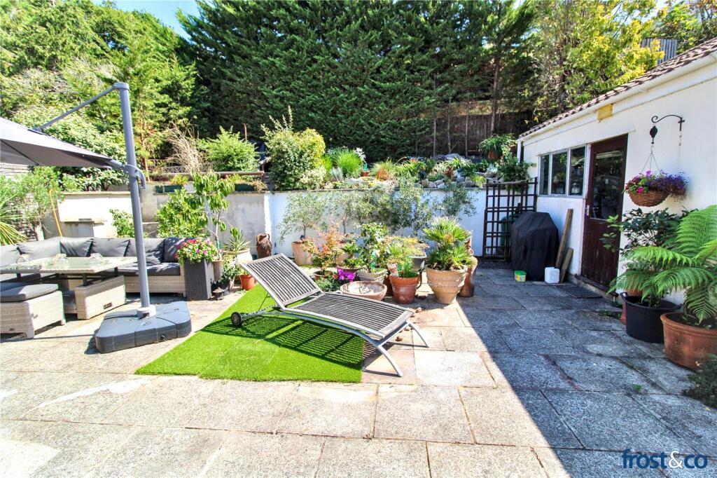 House in Poole - View 4