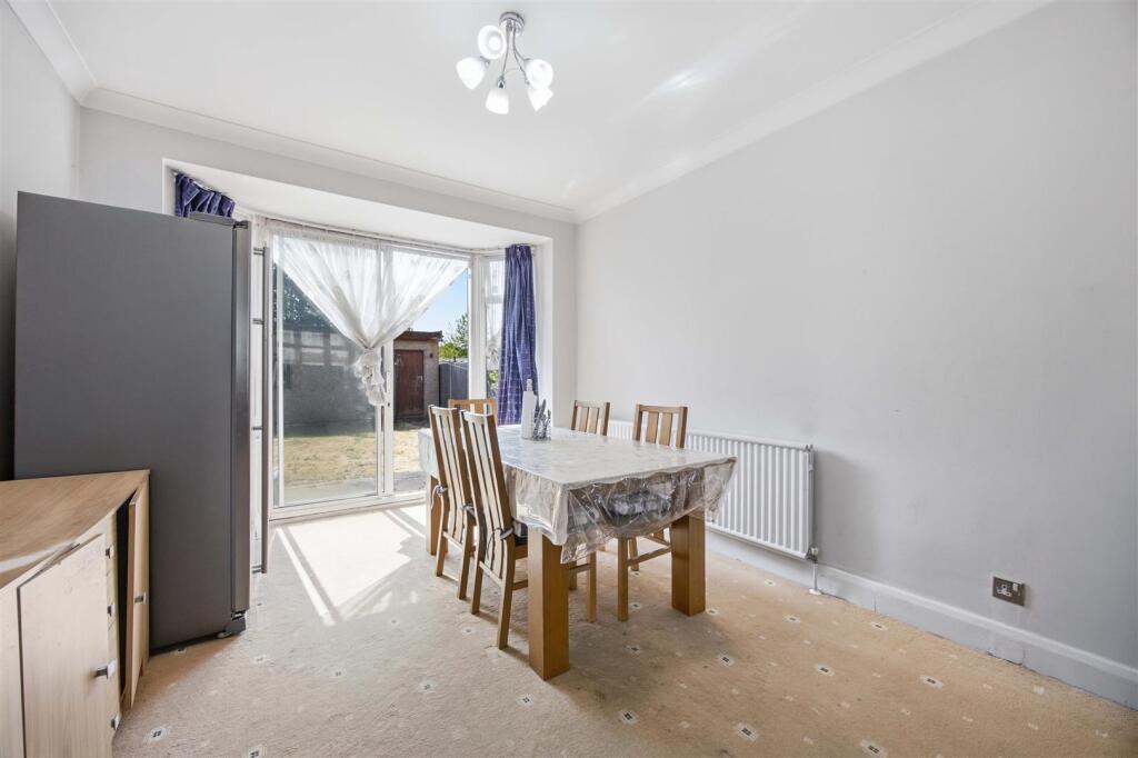 House in London - View 4
